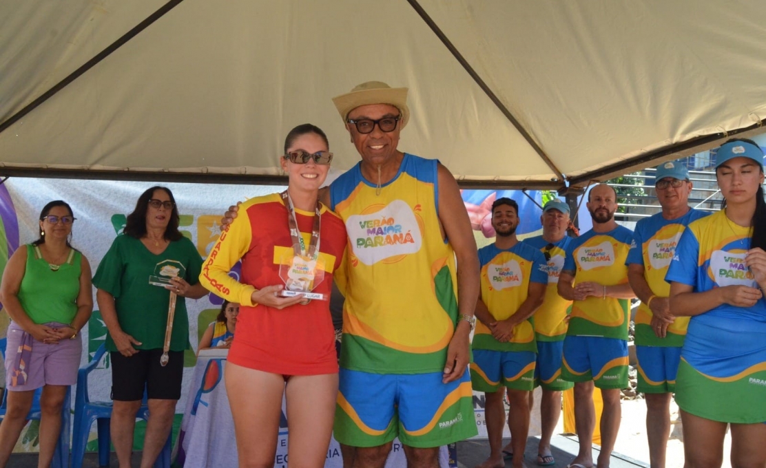 Travessia do Porto São José atraiu 83 nadadores de todo o Paraná