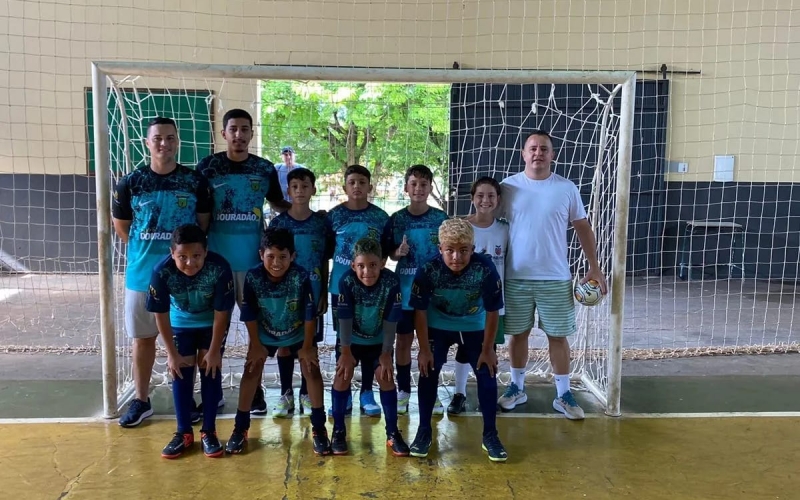 Equipe do Sub-10 conquista a Copa Noroeste Menor de Futsal 2023